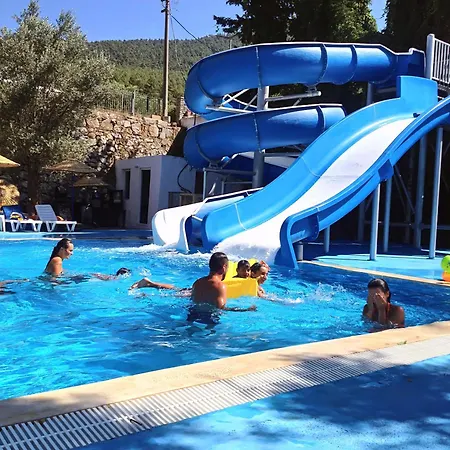 Tici By Ozel Group Hotel *